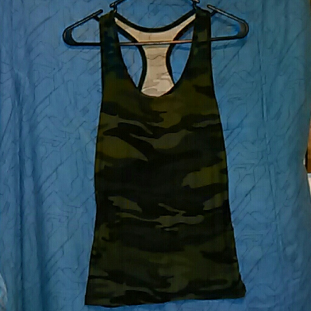 Active tank top